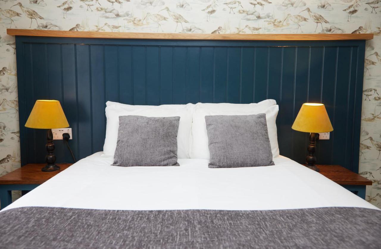 The Bell Hotel Woburn By Greene King Inns Eksteriør billede