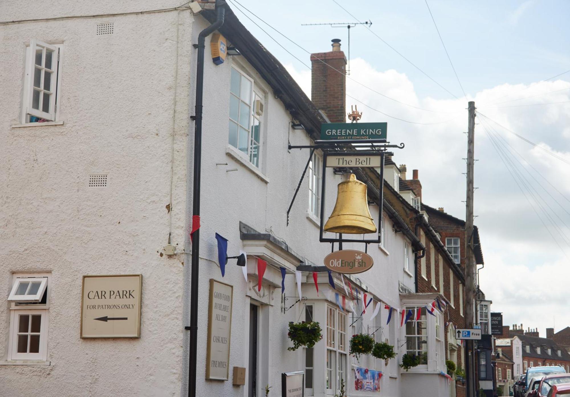 The Bell Hotel Woburn By Greene King Inns Eksteriør billede